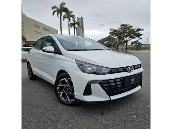 HYUNDAI HB20 1.0 TGDI FLEX COMFORT PLUS AUTOMÁTICO HYUNDAI HB20 1.0 TGDI FLEX COMFORT PLUS AUTOMÁTICO